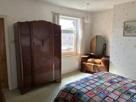 REAR BEDROOM