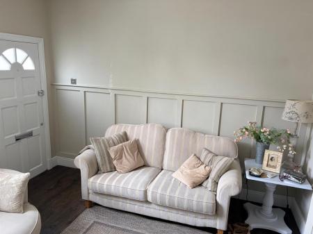 Lounge  1.jpg
