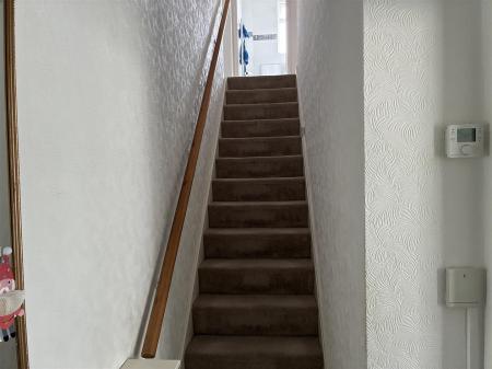 ENTRANCE HALL/STAIRS