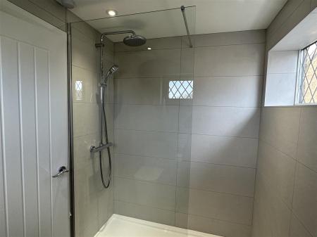 Upstairs Bathroom