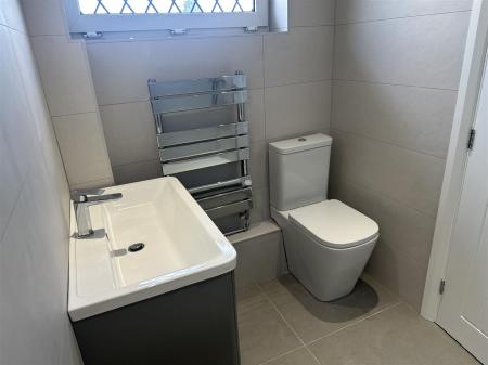Upstairs Bathroom