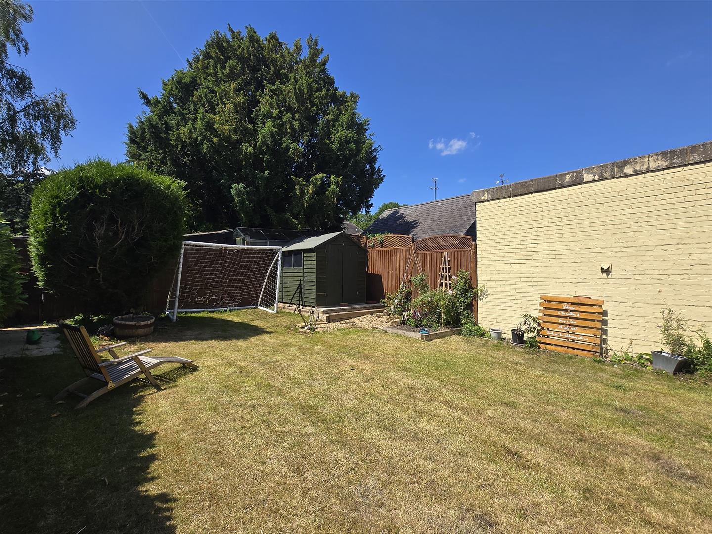 Image for CHAIN FREE - High Street, Puckeridge