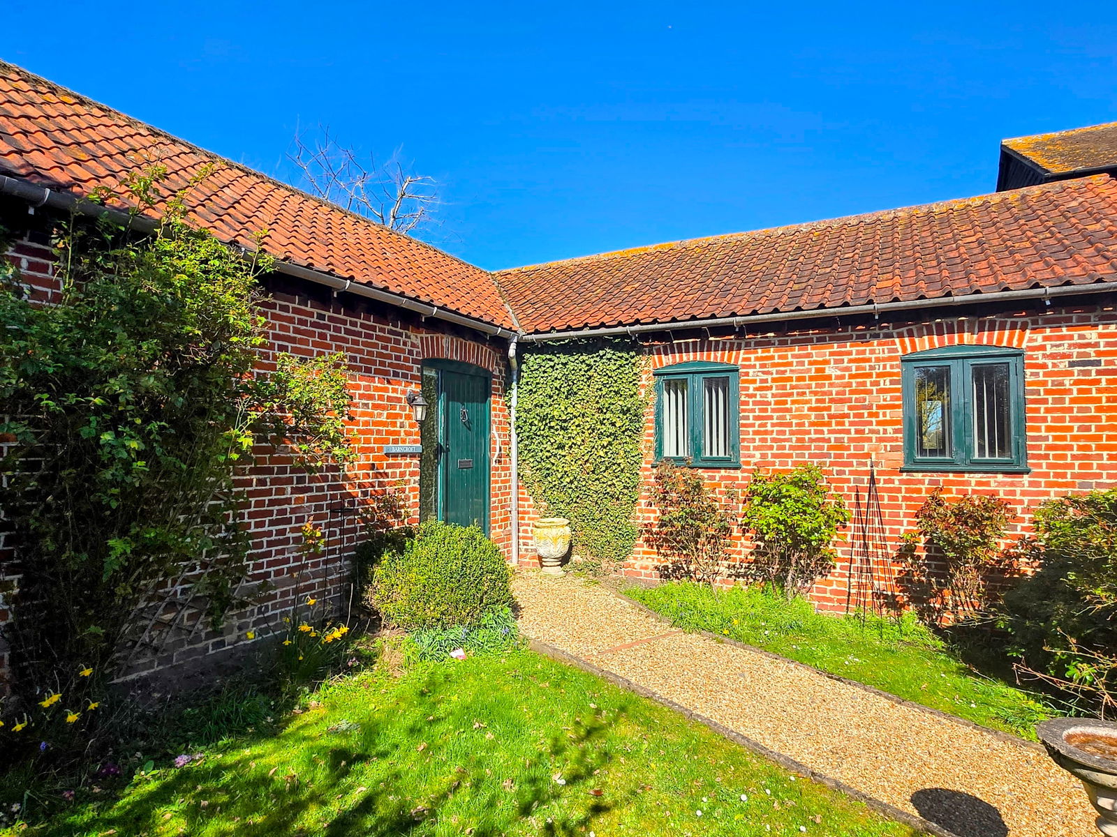 Image for CHAIN FREE - Patient End Barns, Furneux Pelham, Buntingford