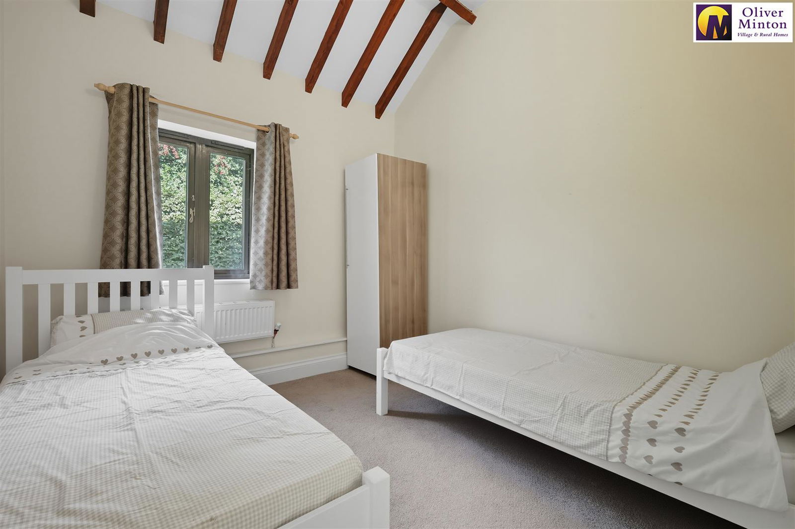 Image for CHAIN FREE - Patient End Barns, Furneux Pelham, Buntingford