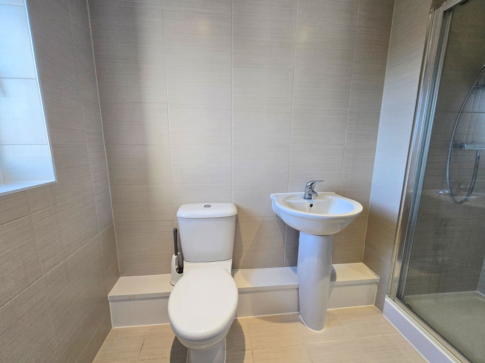 Image for LOWEST price DETACHED house in Puckeridge...!