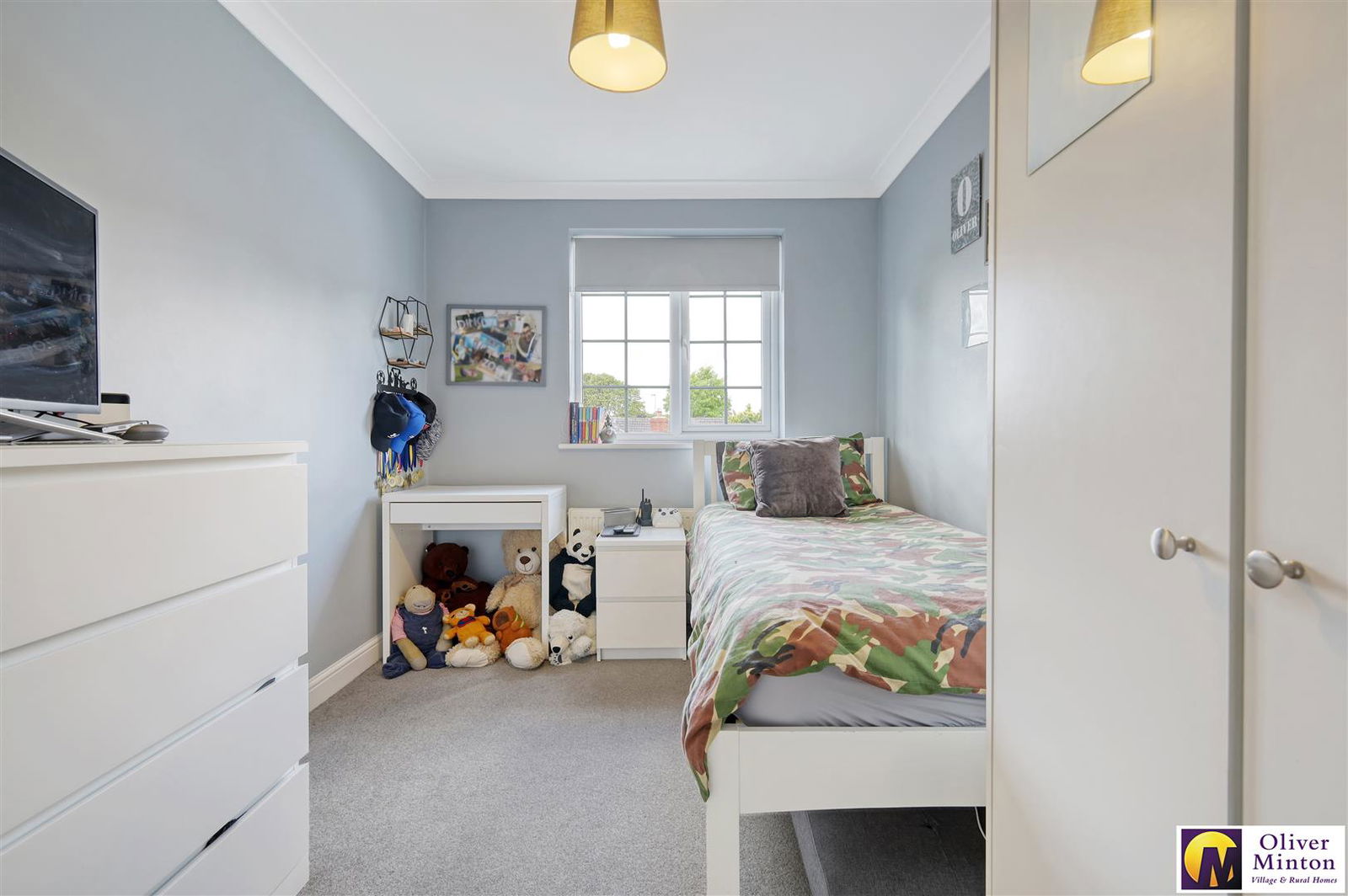 Image for CHAIN FREE: Meadow Walk, Standon, Herts