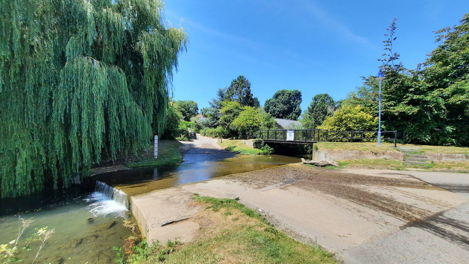 Image for CHAIN FREE Beautiful Cottage - Braughing, Herts