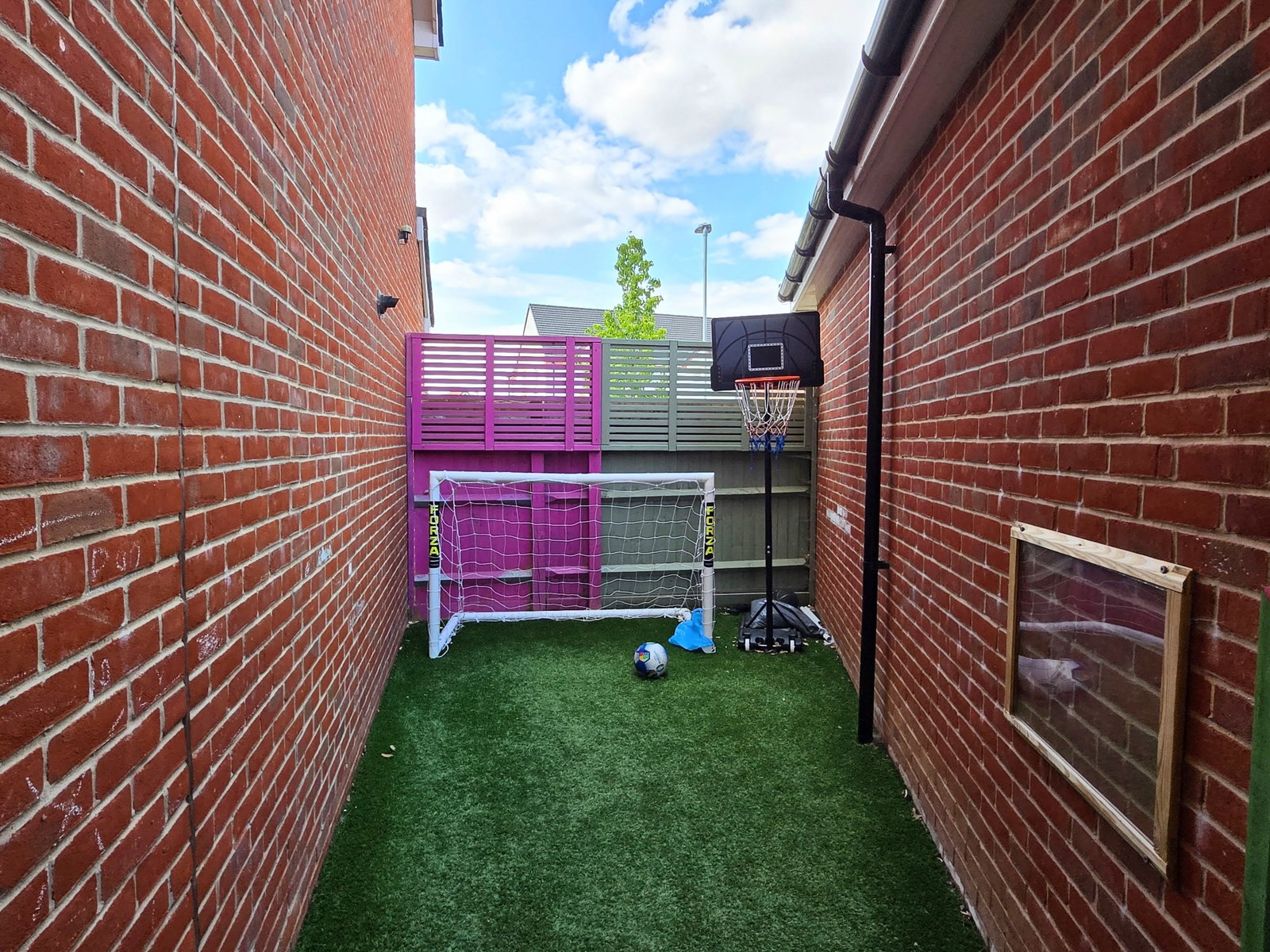 Image for CHAIN FREE Superb 4 bedroom home - Barleymead Way, Puckeridge
