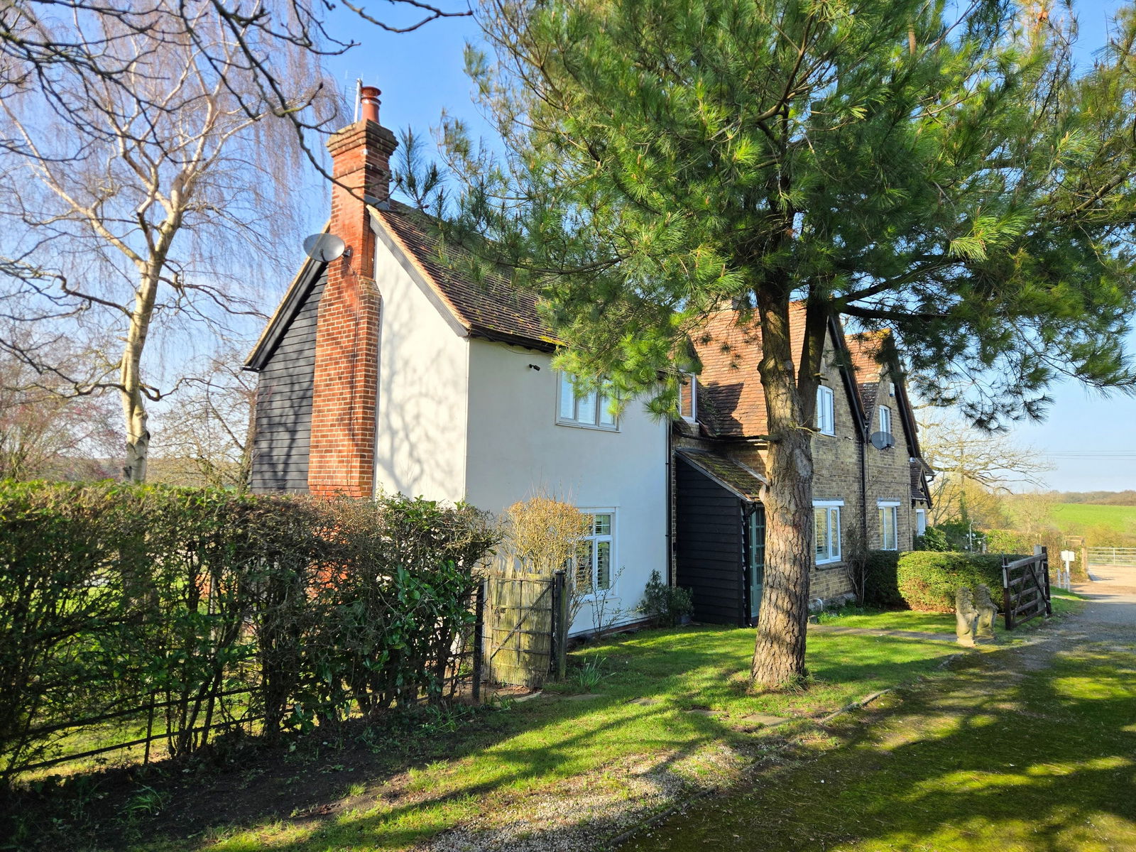 Image for Arches Hall Cottages, Arches Hall, Latchford, nr Standon, Herts