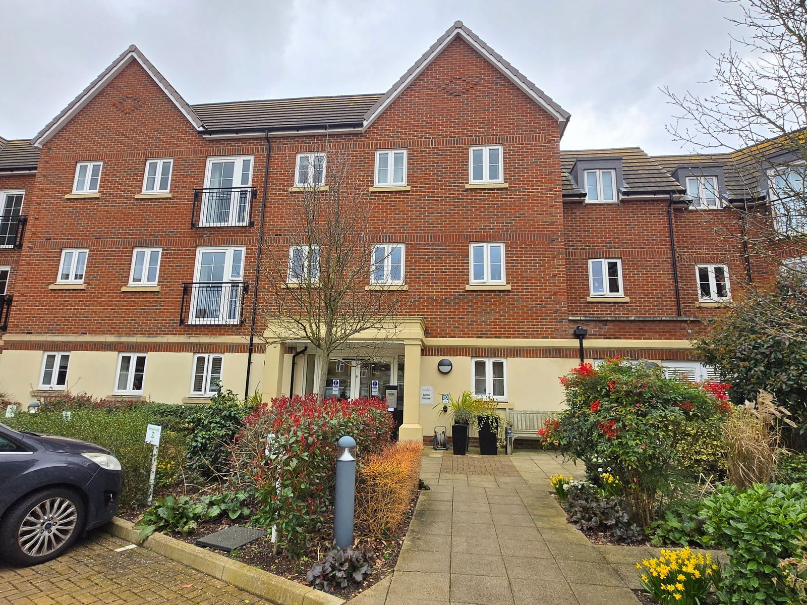 Image for LUXURY RETIREMENT FLAT - Lowe House, Knebworth, Herts