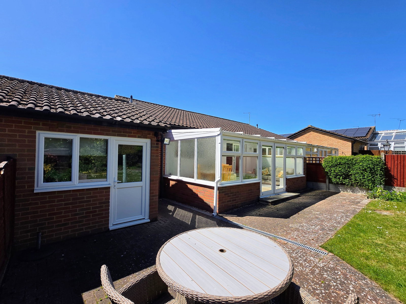 Image for CHAIN FREE 2 bedroom bungalow - St Johns, Puckeridge, Herts
