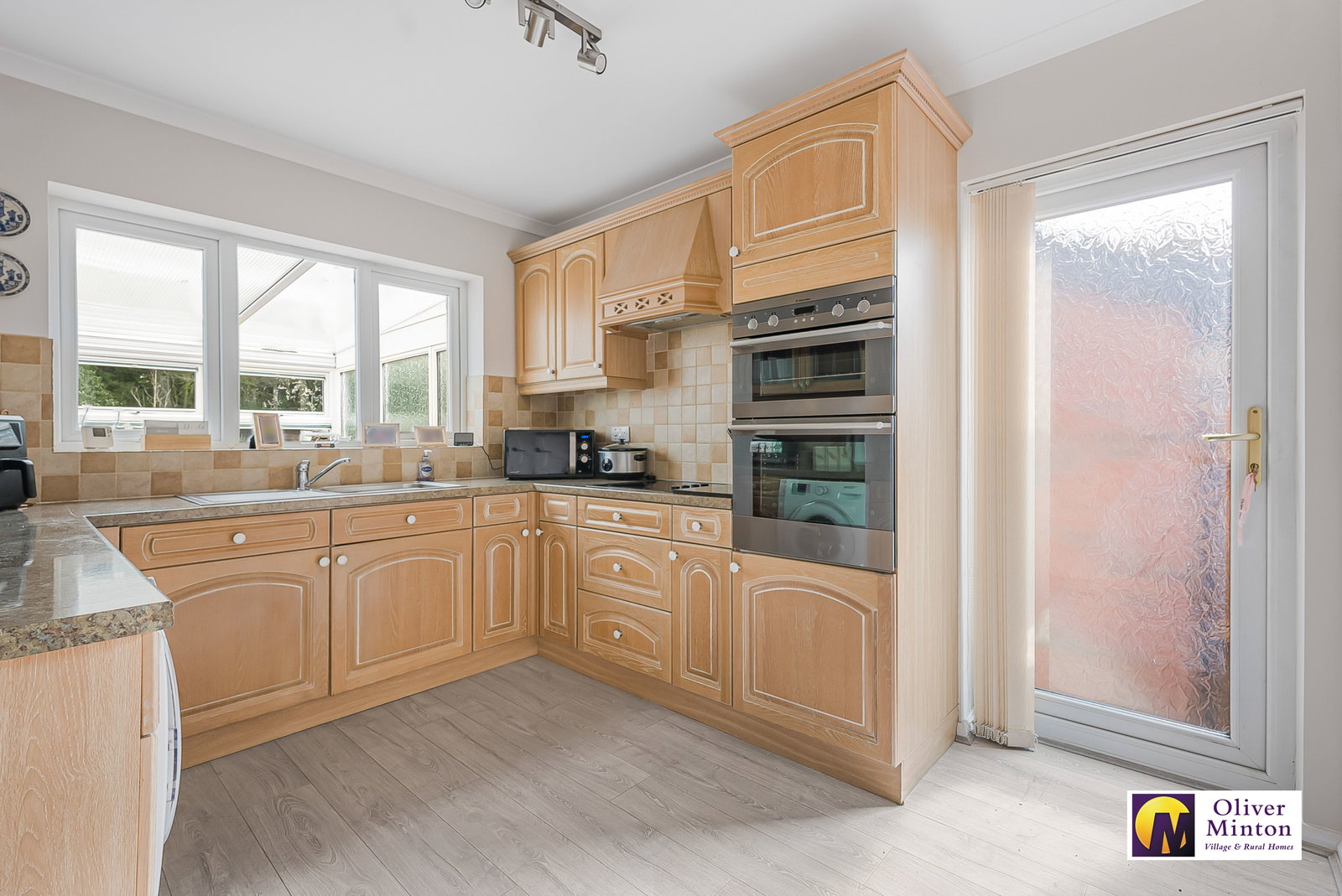 Image for CHAIN FREE 2 bedroom bungalow - St Johns, Puckeridge, Herts