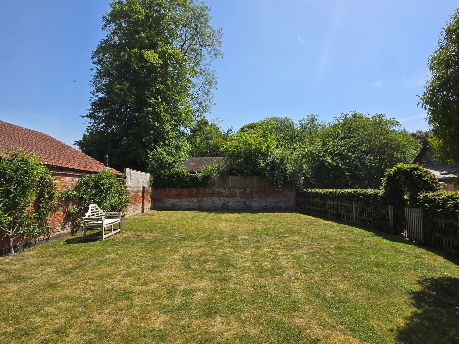 Image for CHAIN FREE - The Street, Braughing, Herts