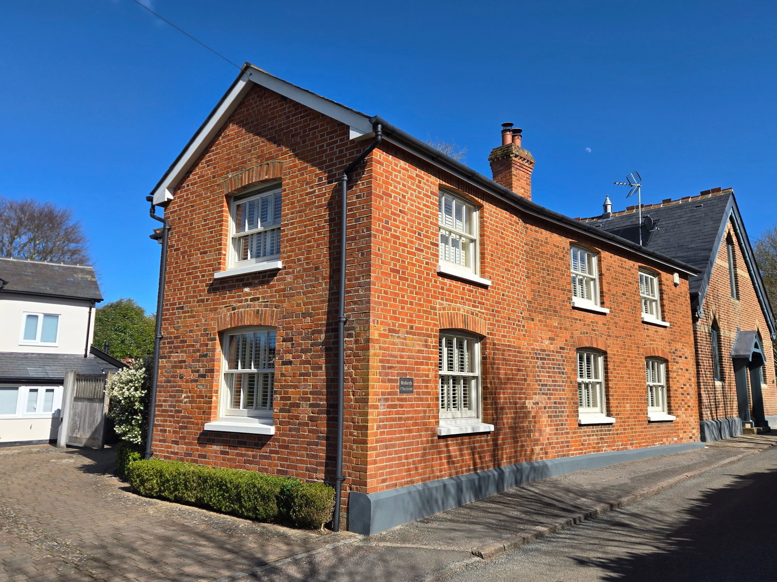 Image for CHAIN FREE - The Street, Braughing, Herts
