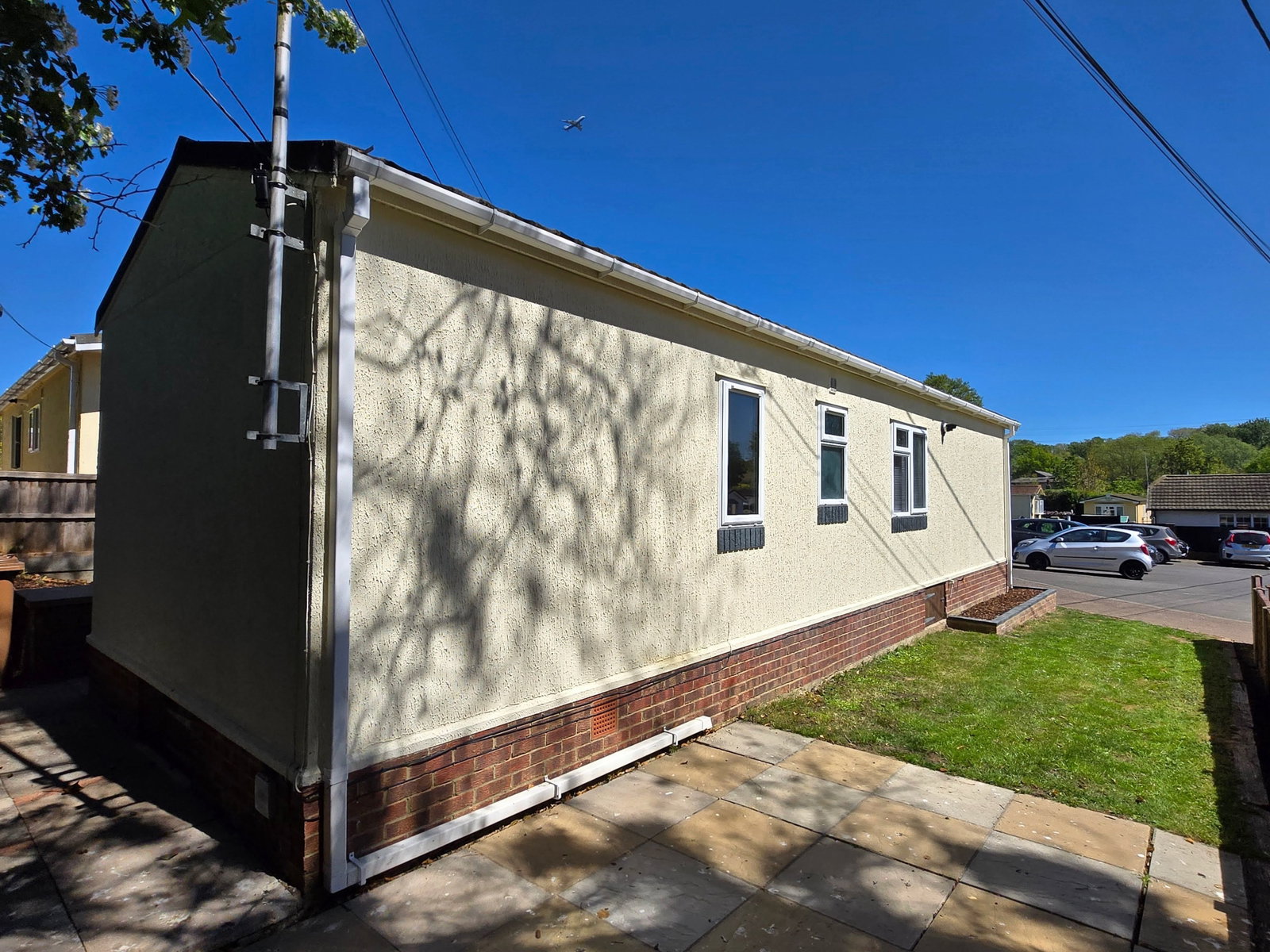 Image for Refurbished PARK HOME for over 50's - Ashleigh Park, Barwick, Nr Ware, Herts