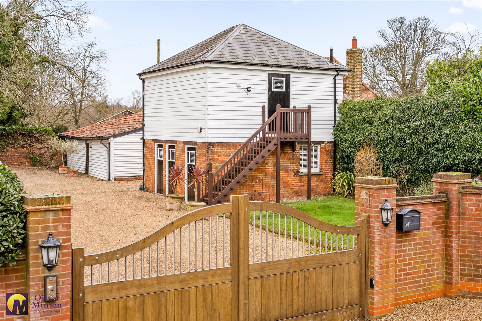 Image for Granary House, Farm Close, Roydon