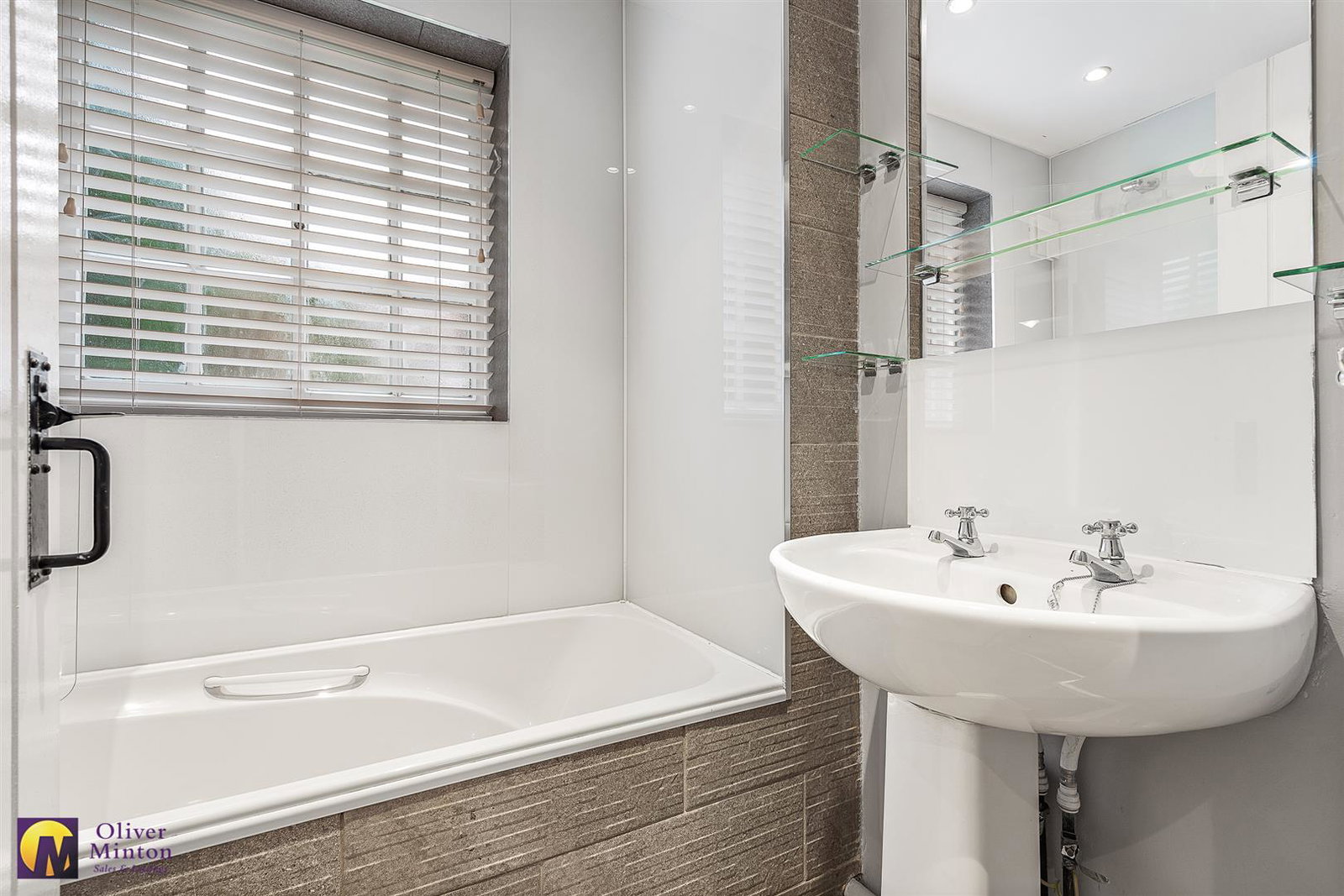 Image for Granary House, Farm Close, Roydon