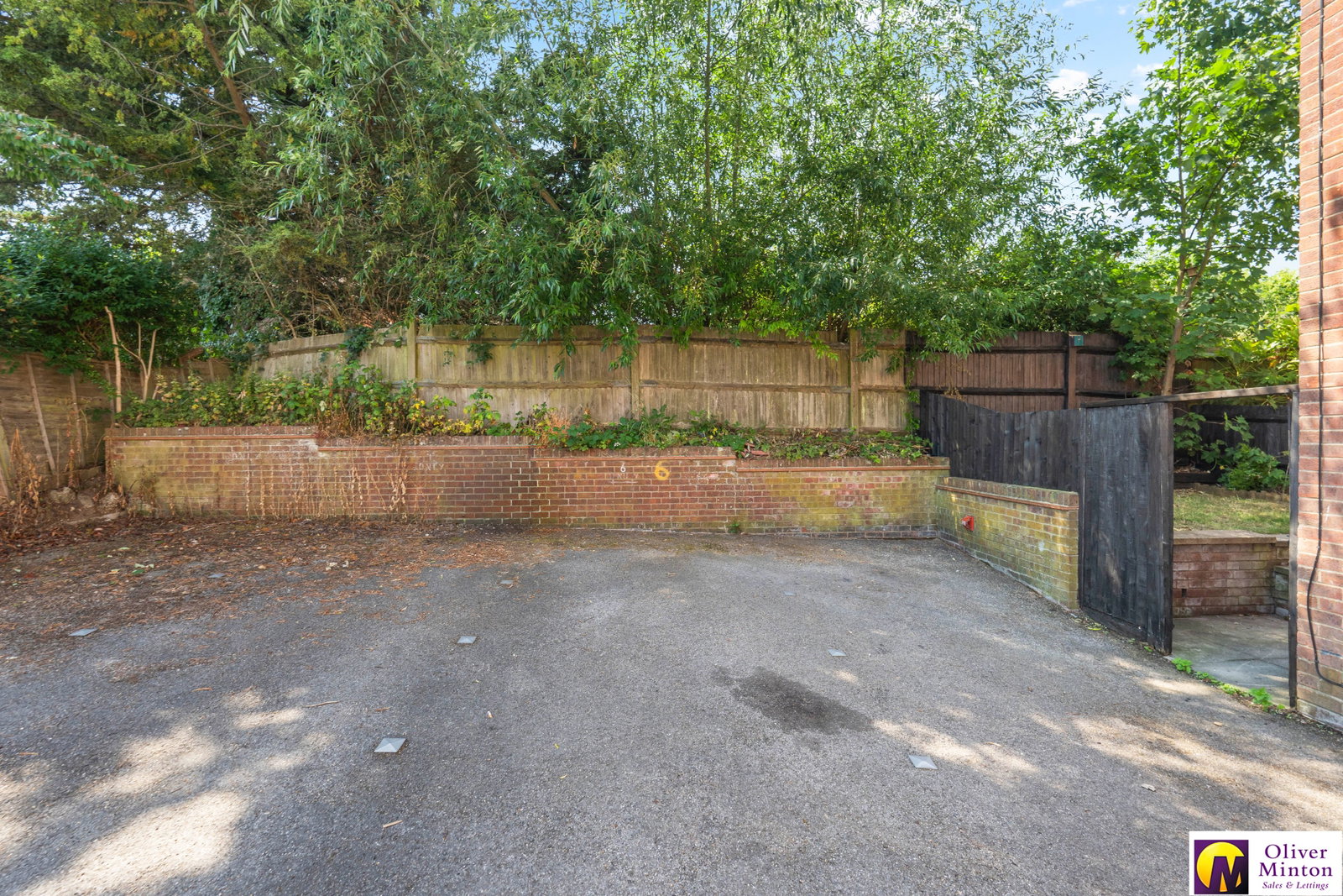 Image for CHAIN FREE - Stoney Place, Stansted, Essex