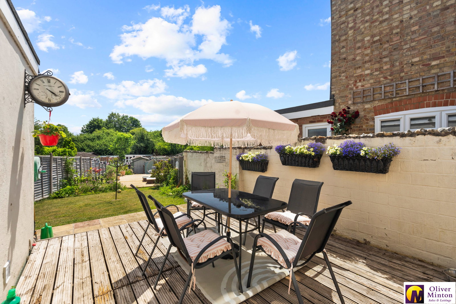 Image for CHAIN FREE - High Street, Puckeridge, Herts