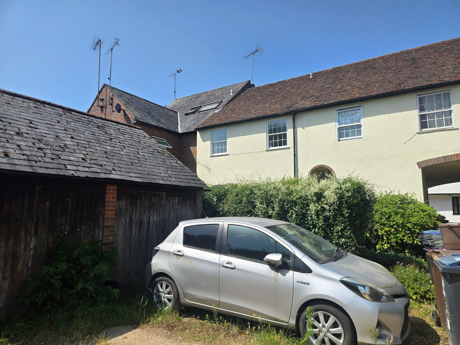 Image for CHAIN FREE - High Street, Puckeridge, Herts