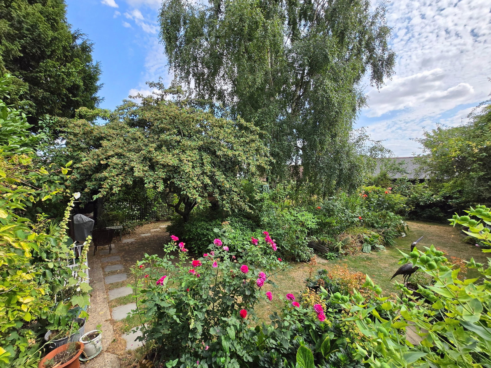 Image for CHAIN FREE - High Street, Puckeridge, Herts