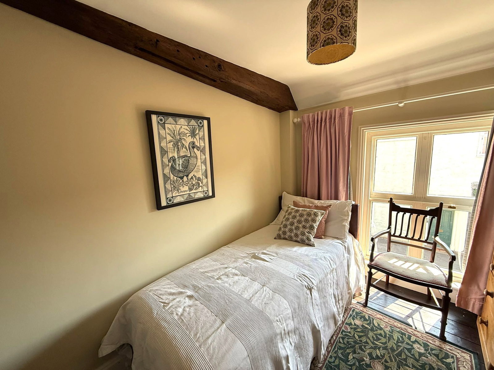 Image for CHAIN FREE - High Street, Puckeridge, Herts