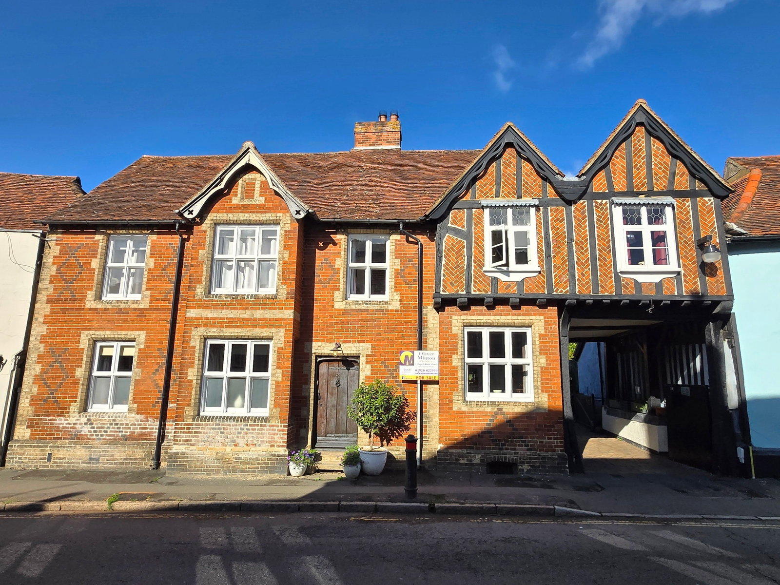 Image for CHAIN FREE - High Street, Puckeridge, Herts