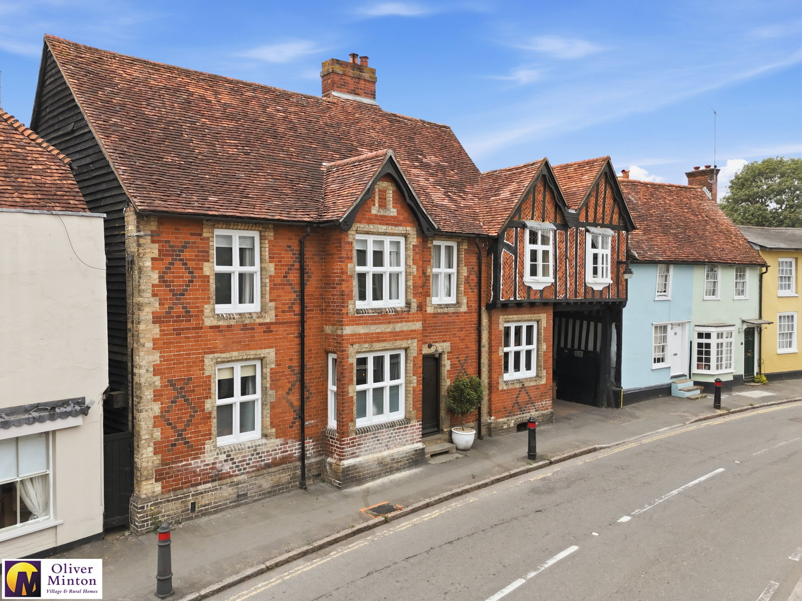 Image for CHAIN FREE - High Street, Puckeridge, Herts