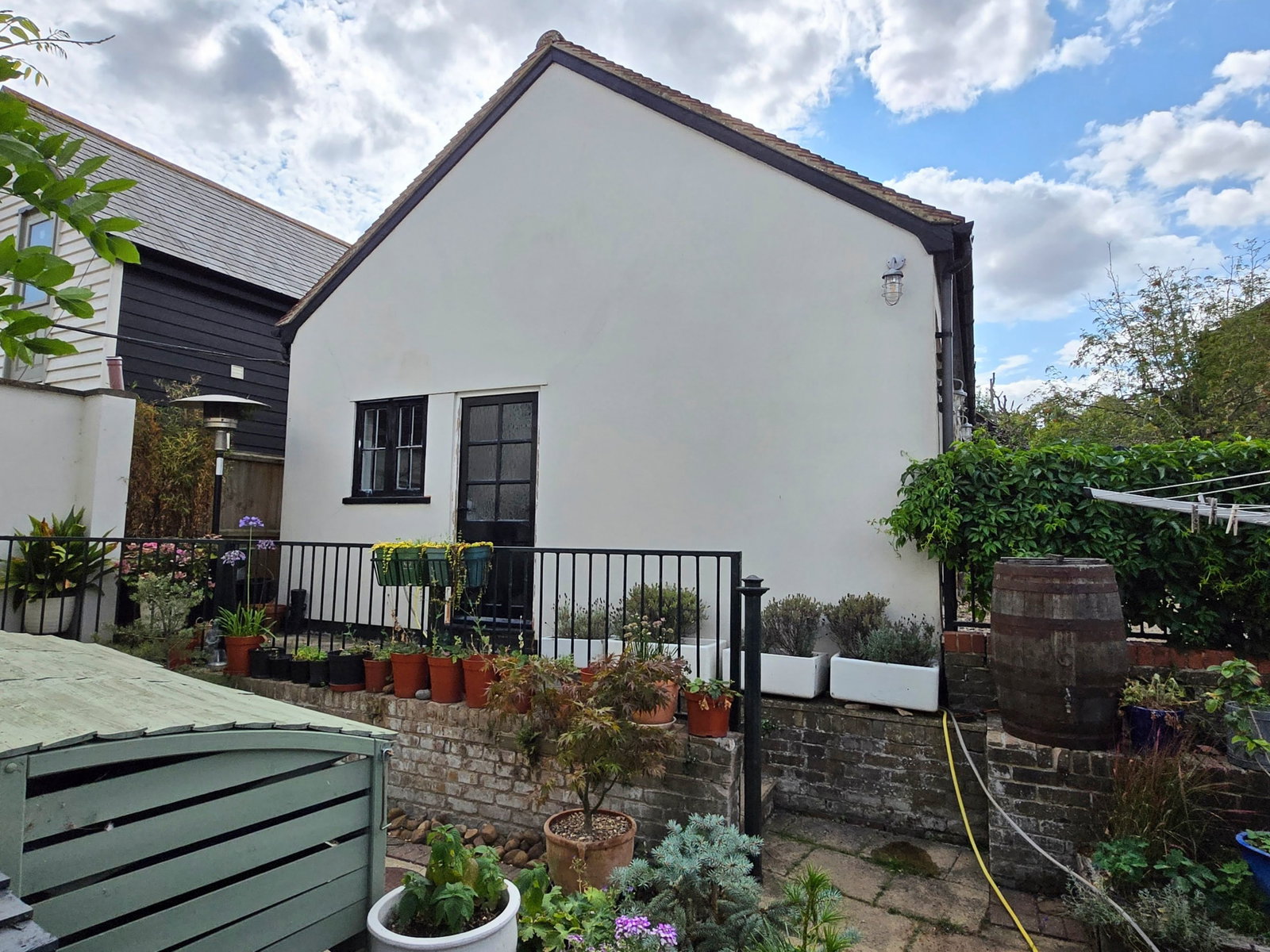 Image for CHAIN FREE - High Street, Puckeridge, Herts