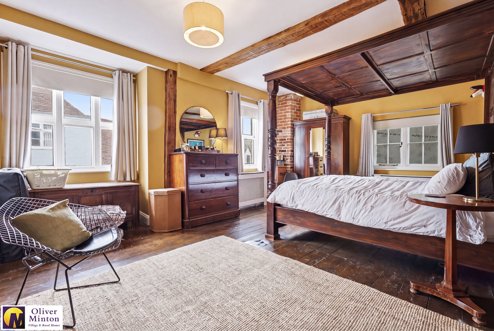 Image for CHAIN FREE - High Street, Puckeridge, Herts