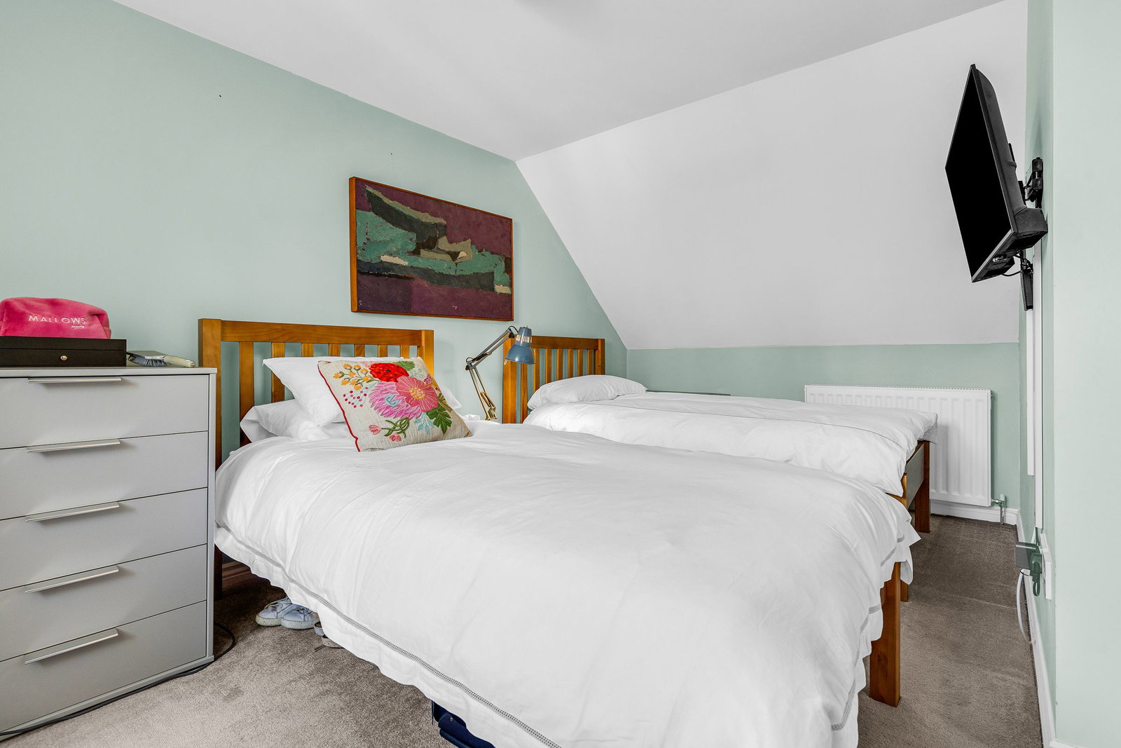 Image for CHAIN FREE - Foxleigh Mews, Puckeridge, Herts