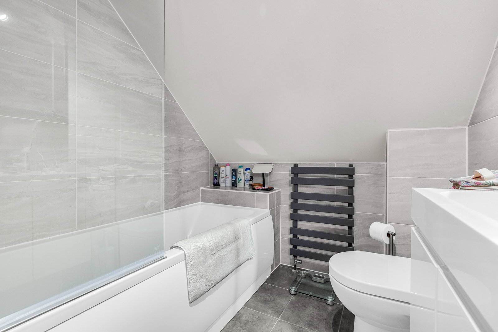 Image for CHAIN FREE - Foxleigh Mews, Puckeridge, Herts