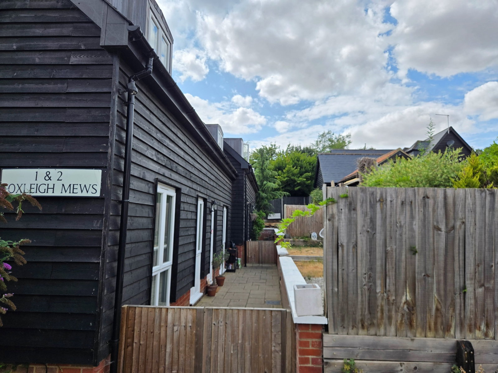 Image for CHAIN FREE - Foxleigh Mews, Puckeridge, Herts