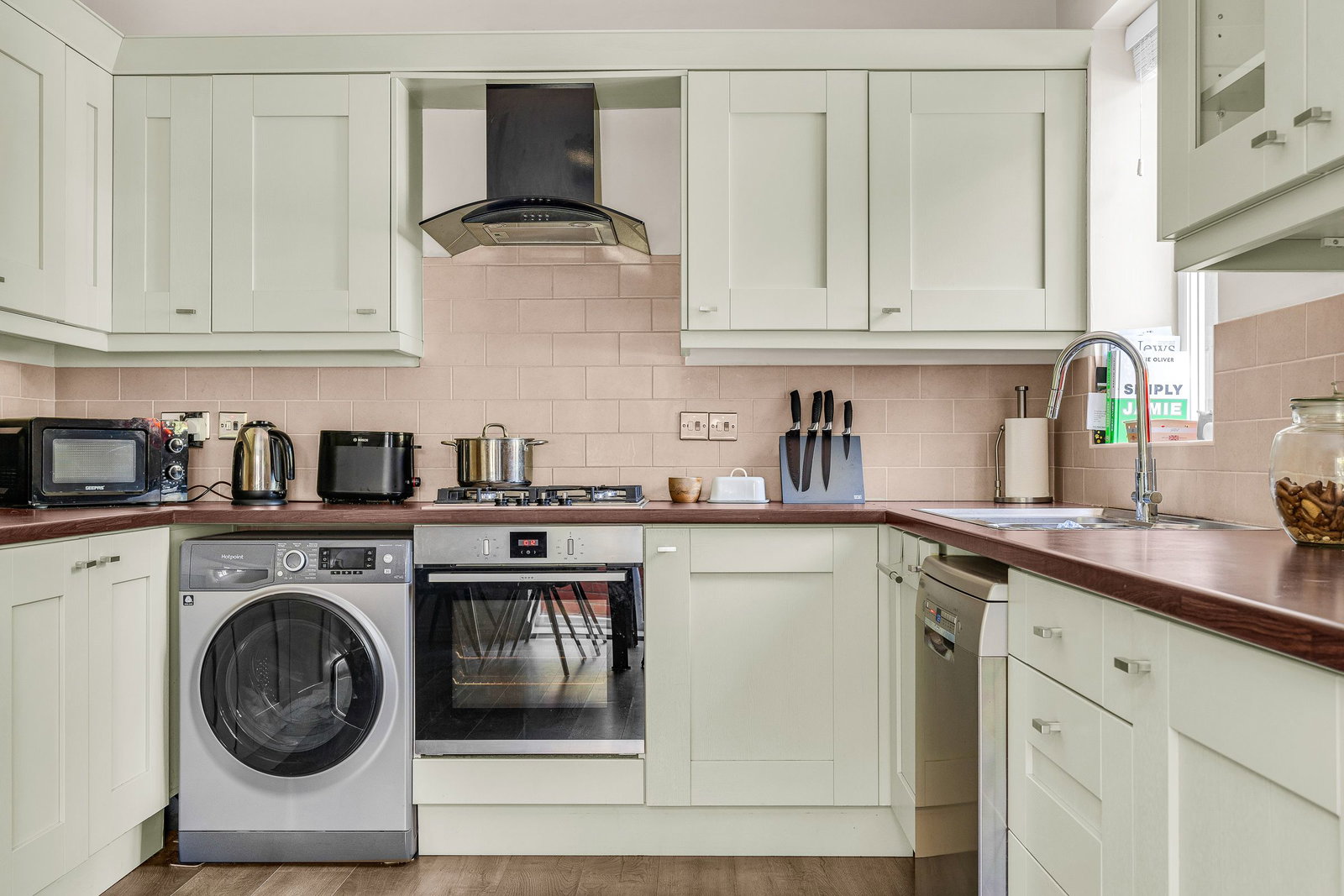 Image for CHAIN FREE - Foxleigh Mews, Puckeridge, Herts