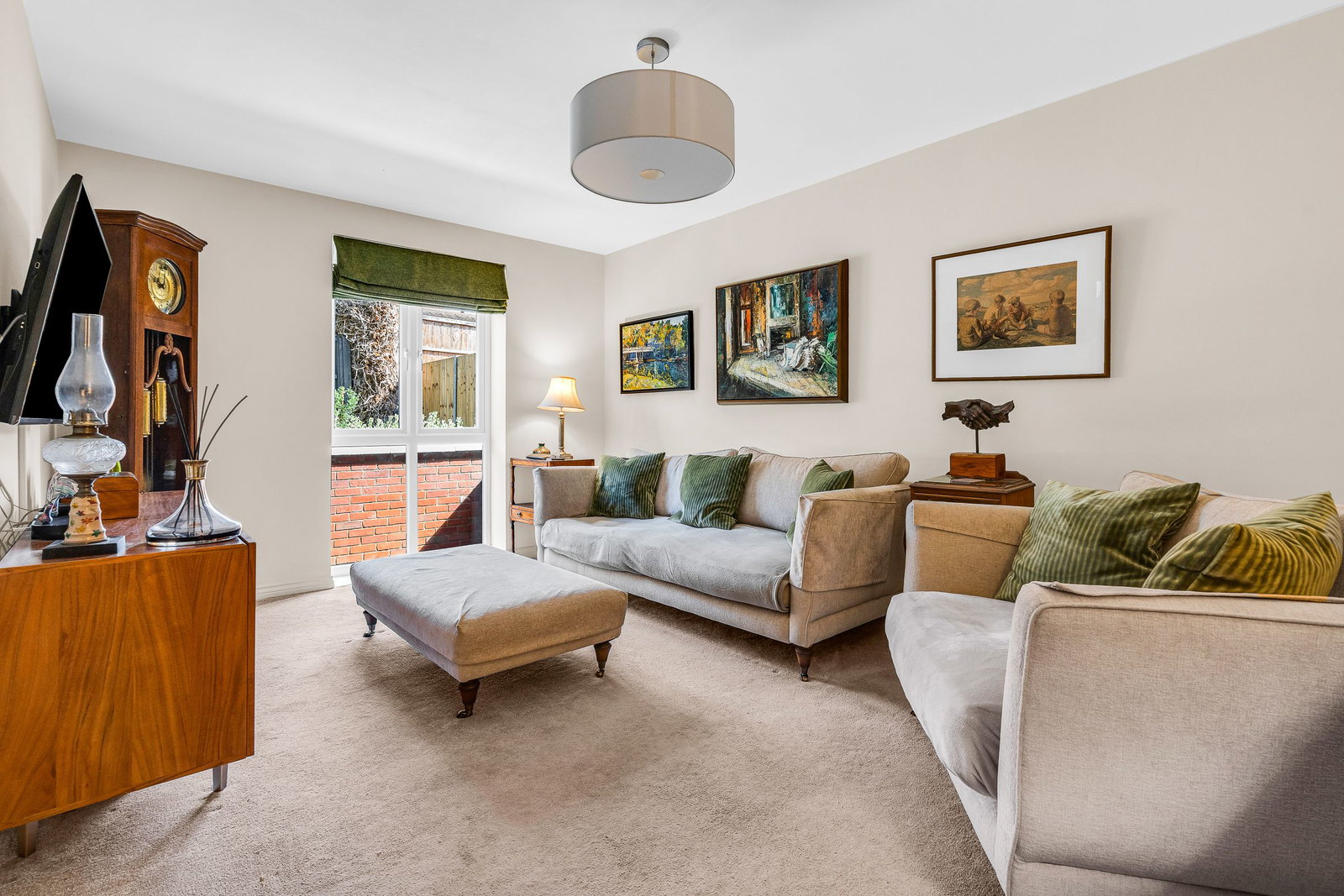 Image for CHAIN FREE - Foxleigh Mews, Puckeridge, Herts