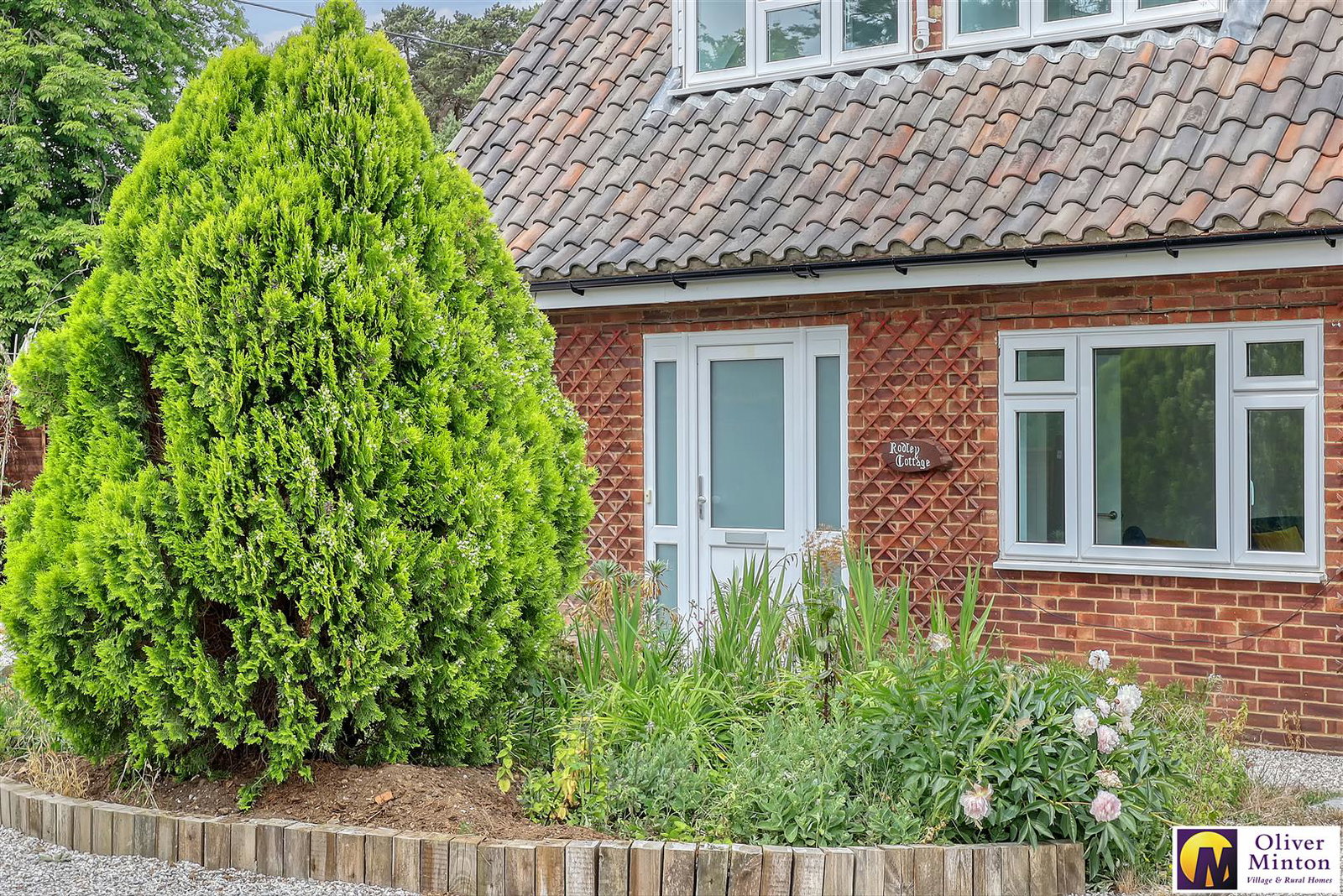 Image for CHAIN FREE! Little Hallingbury, Bishop's Stortford, Herts
