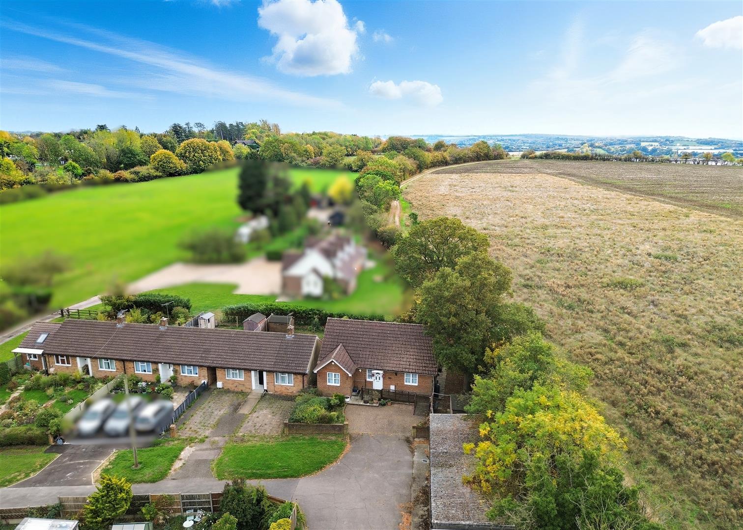 Image for CHAIN FREE: Parkfields, Roydon