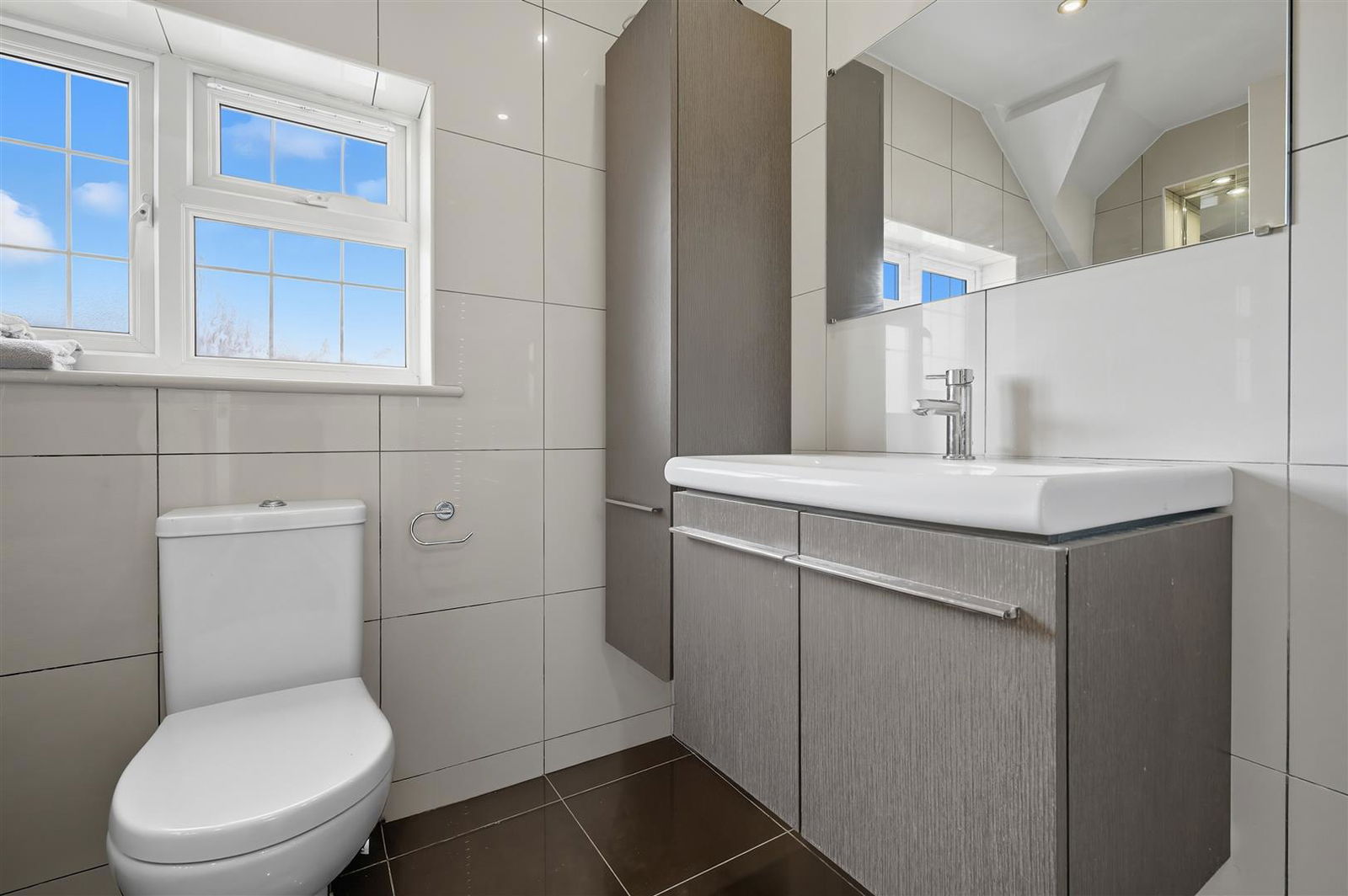 Image for Hansells Mead, Roydon