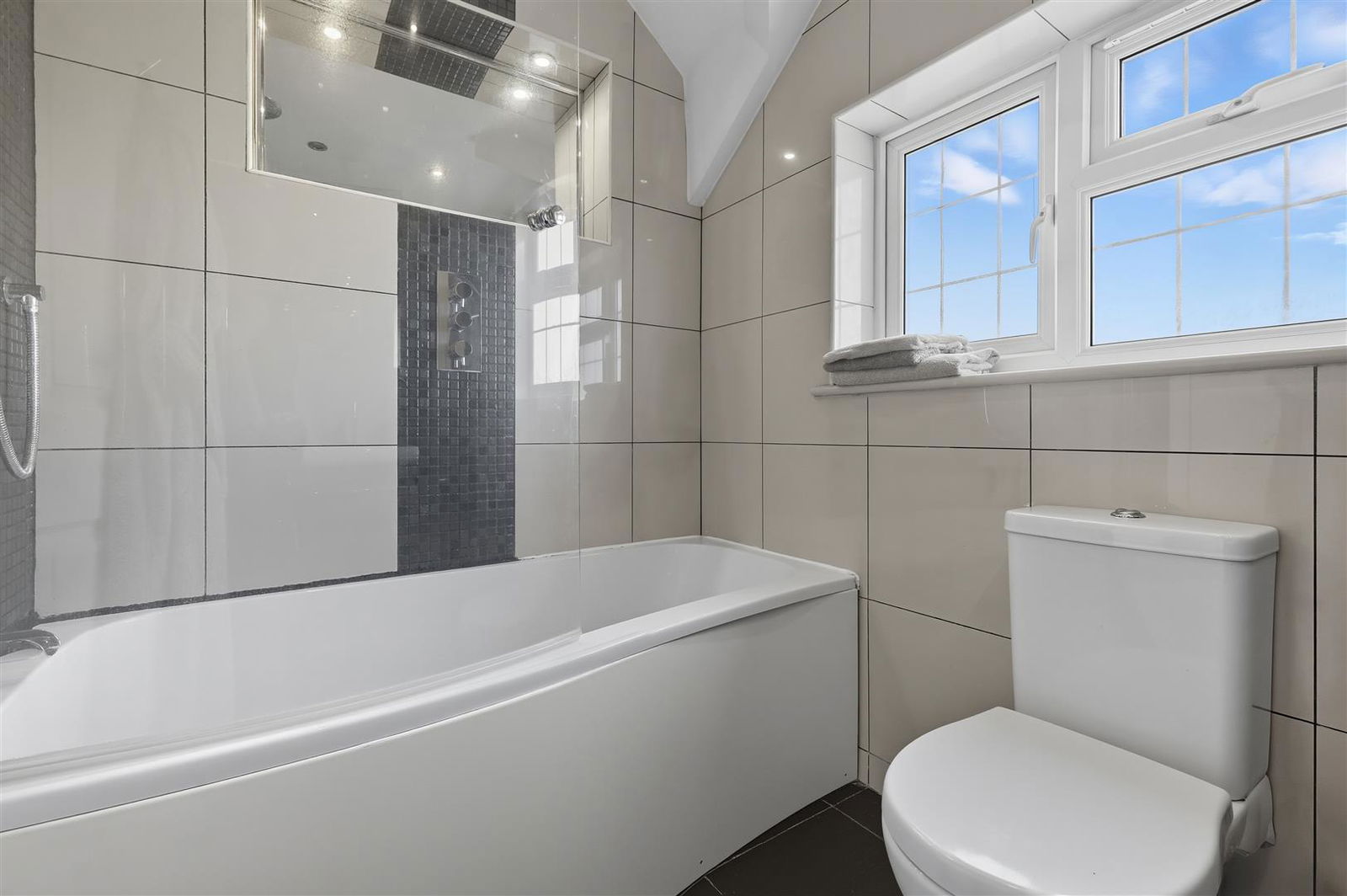 Image for Hansells Mead, Roydon