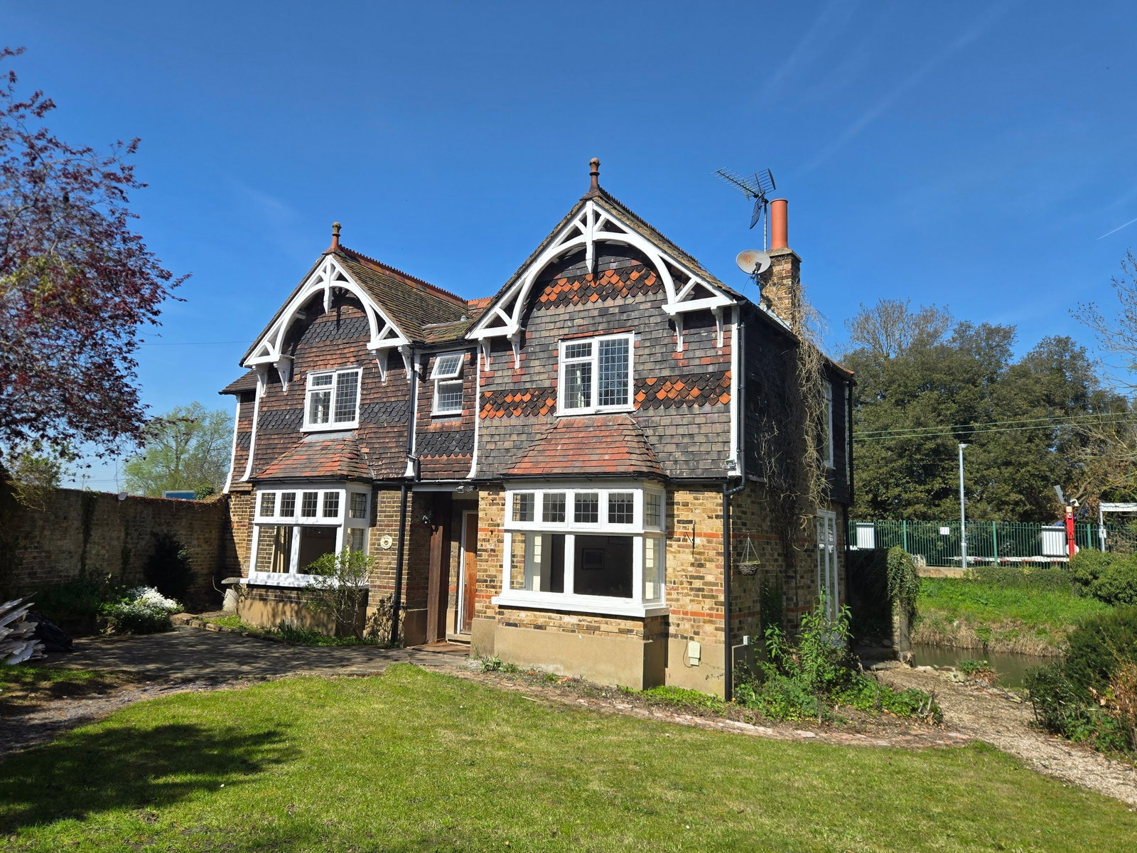 Image for Riverside House, Roydon