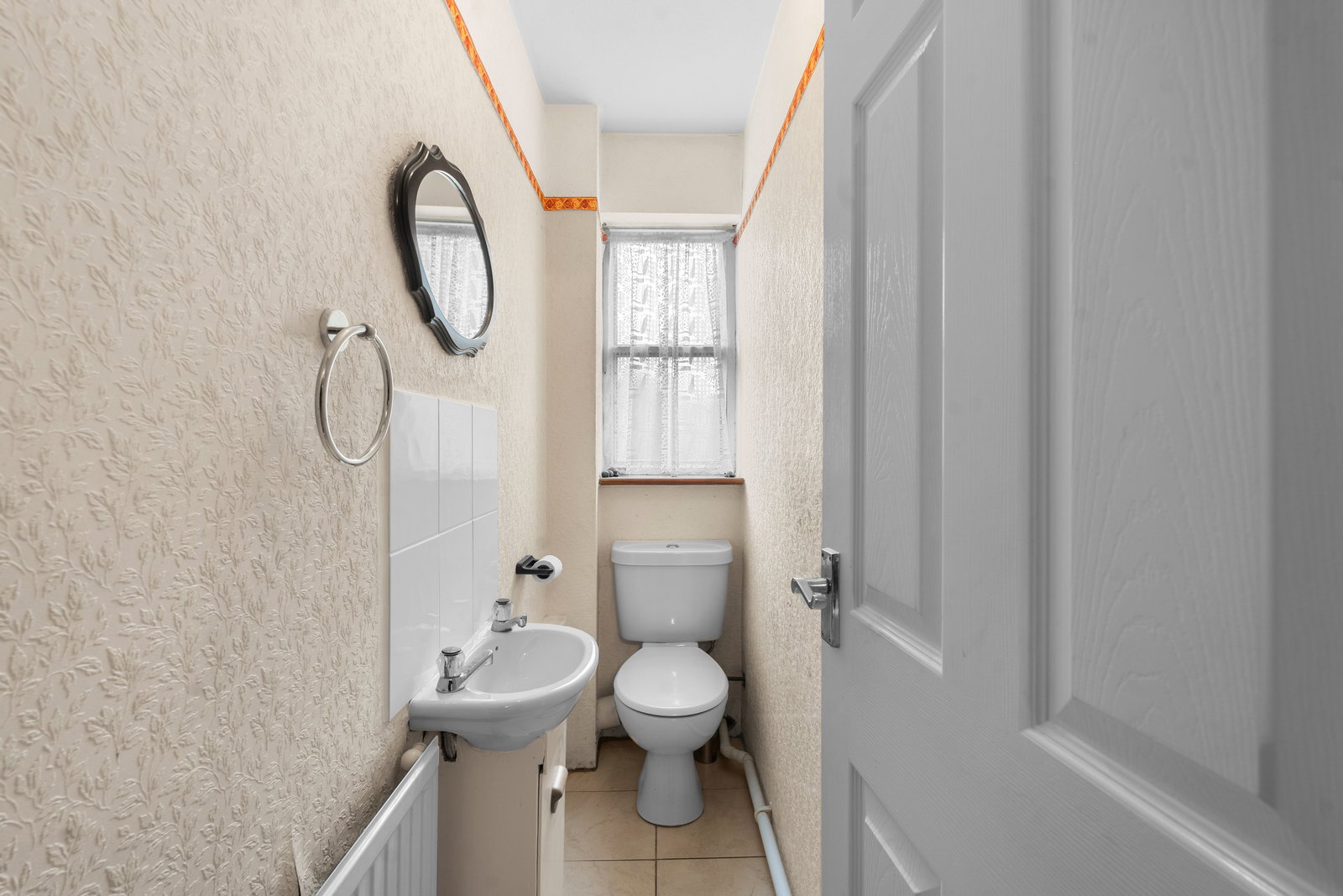 Image for Little Henleys, Hunsdon