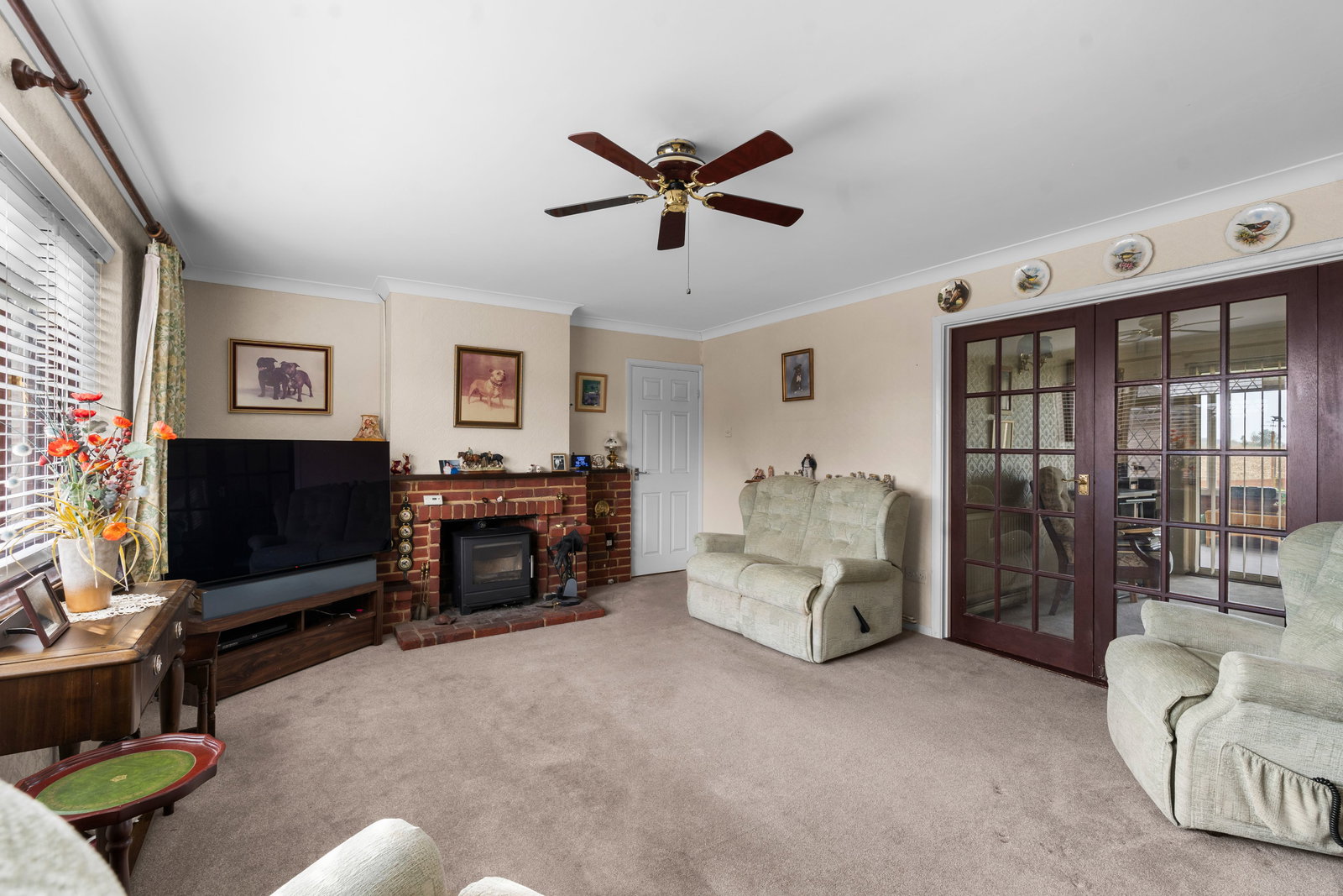 Image for Little Henleys, Hunsdon