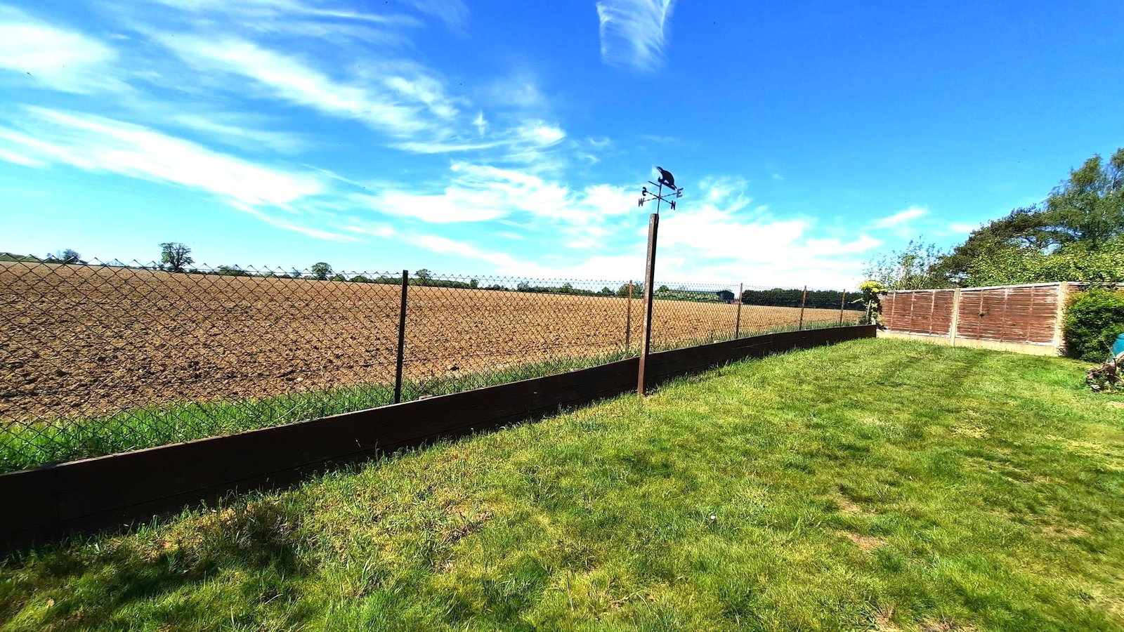 Image for Little Henleys, Hunsdon