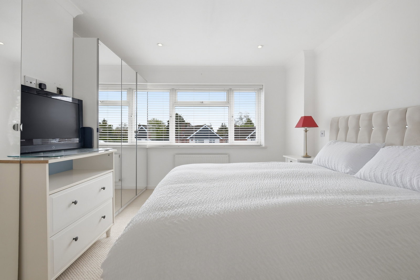 Image for Roselands Avenue, Hoddesdon