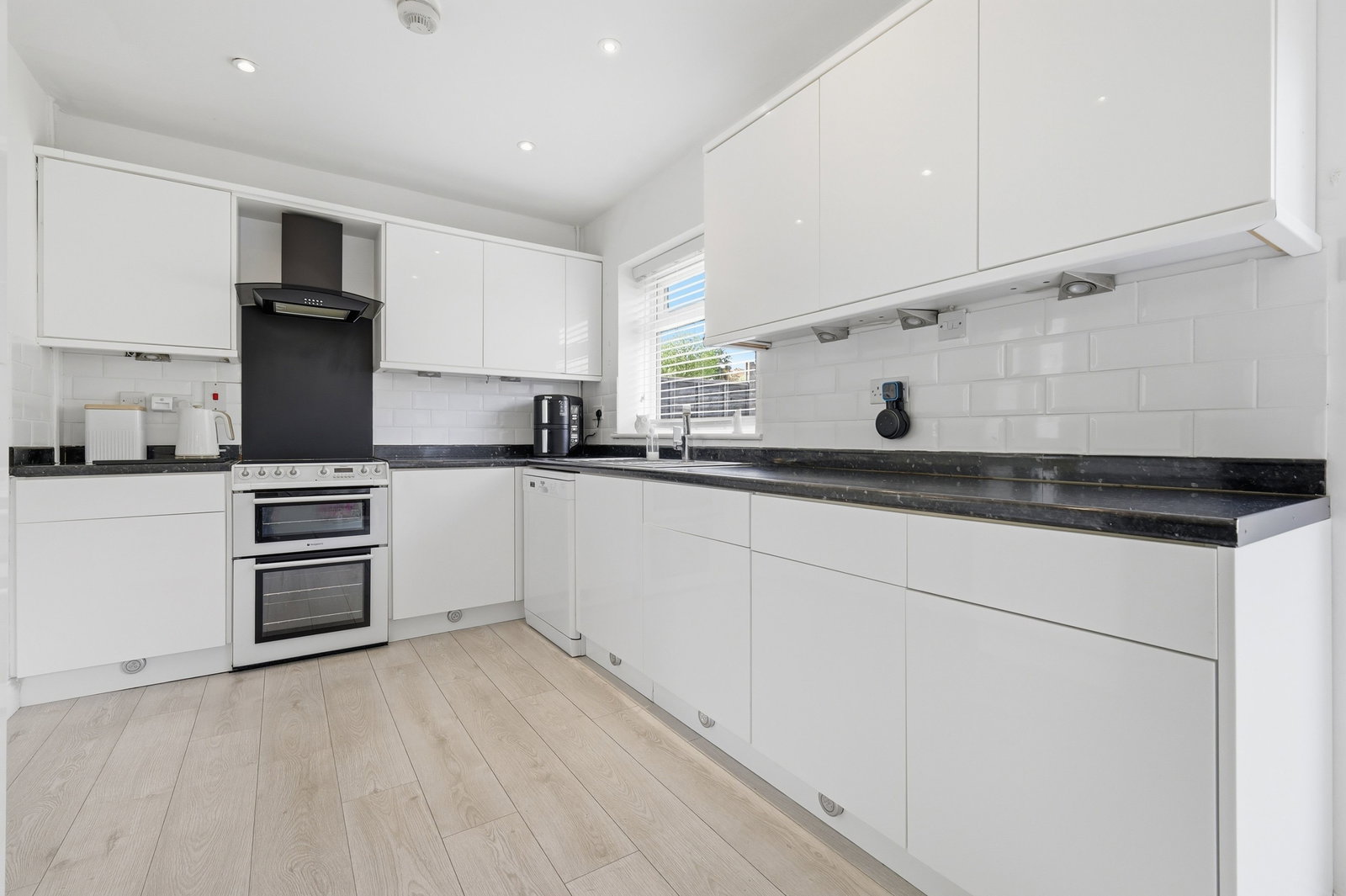 Image for Roselands Avenue, Hoddesdon