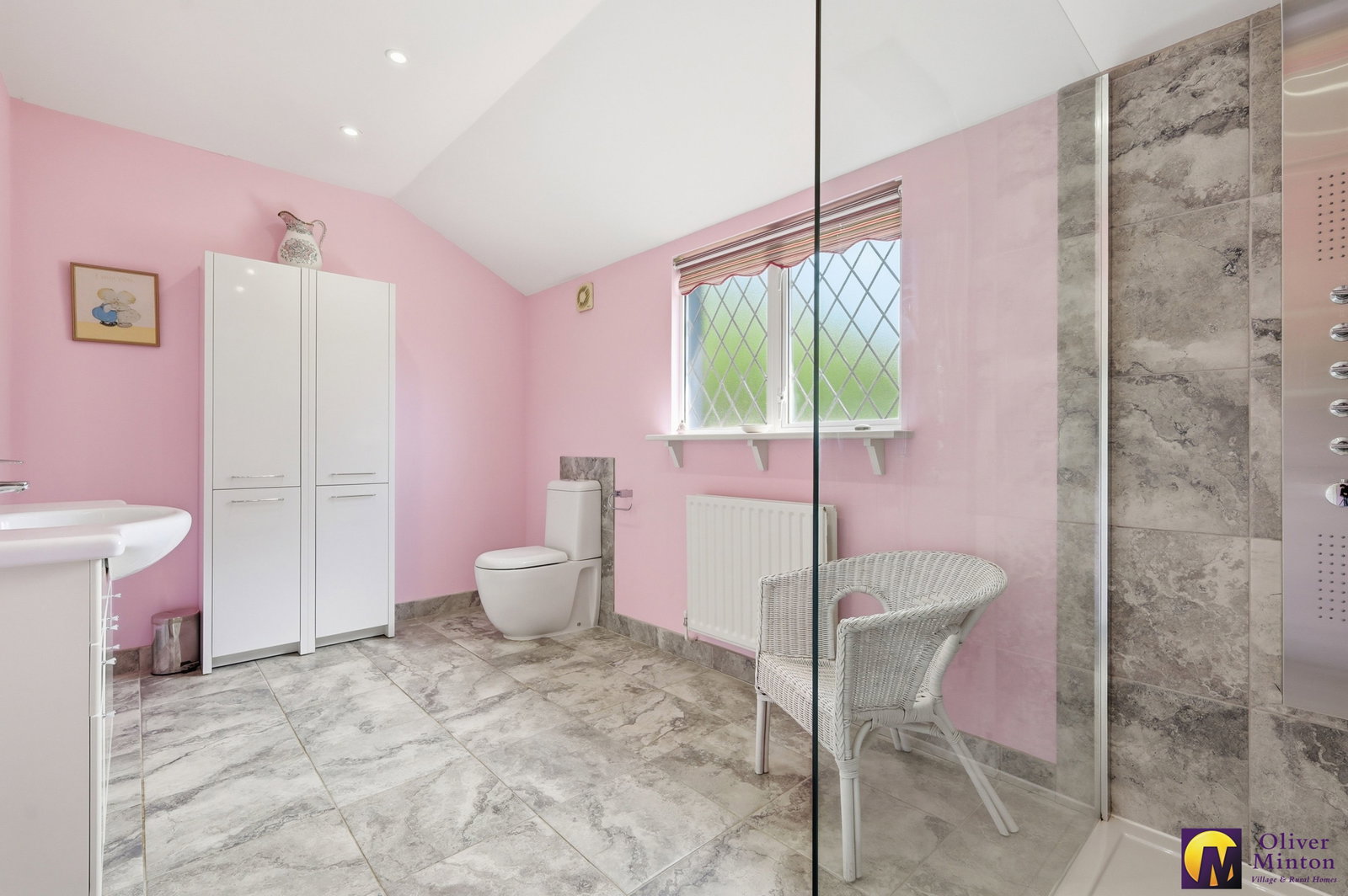 Image for Harlow Road, Roydon : CHAIN FREE