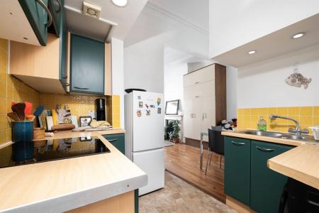 Kitchen (full view)