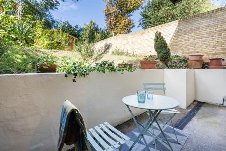(Main)