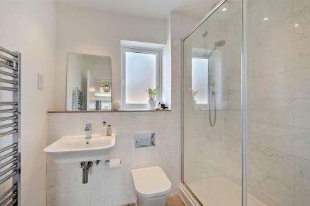 Bedroom 1 En Suite