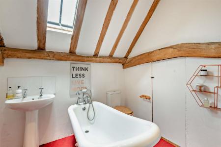 En-Suite to Bedroom One